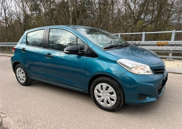 Toyota Yaris cena 26900 przebieg: 158000, rok produkcji 2012 z Kraków małe 172